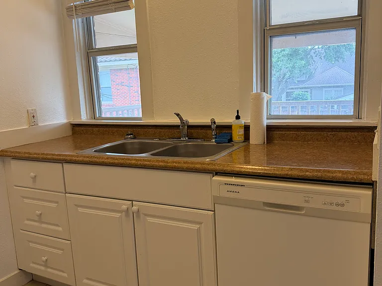 4005 Caroline St #3 — Photo 13
