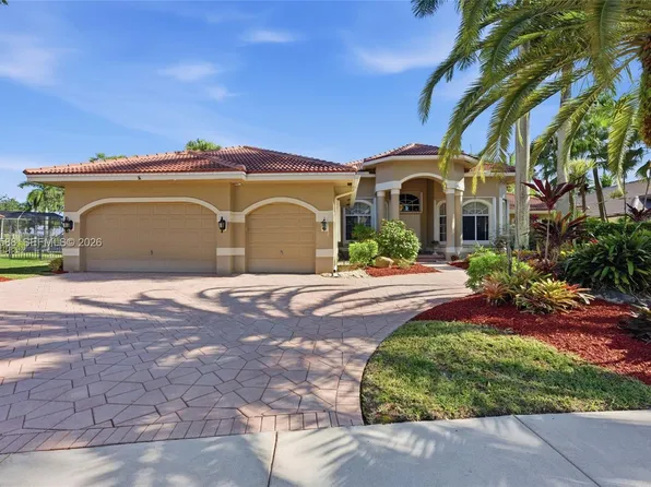 2442 Poinciana Ct, Weston, FL 33327