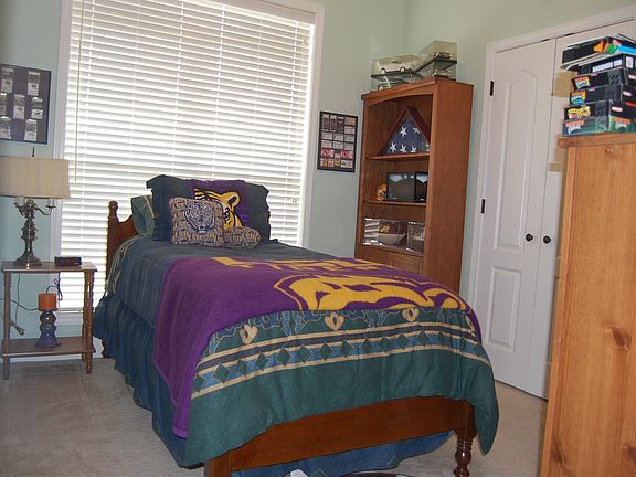 4th image of 158 Bradfield Road