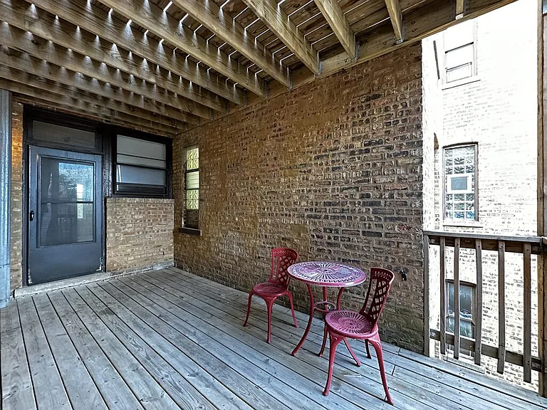 2633 W Ainslie St #3 — Photo 19