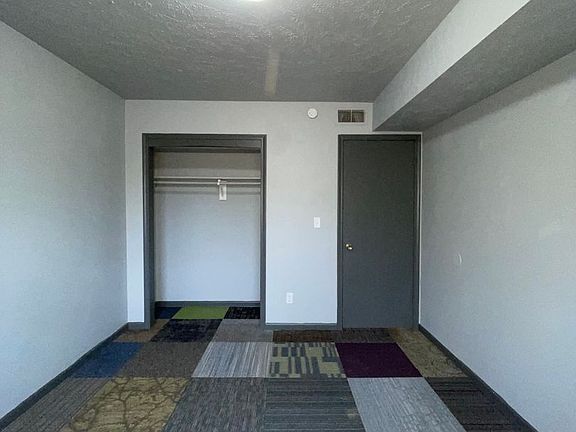 2nd image of 4750 Lafayette Ave #475016