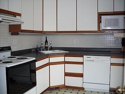 4th image of 2700 2nd Ave E