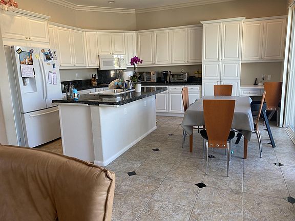 3rd image of 10992 Cloverhurst Way