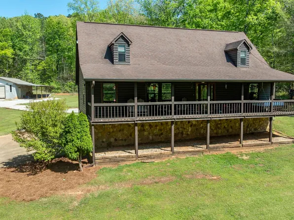 610 Southridge Ln, Talladega, AL 35160