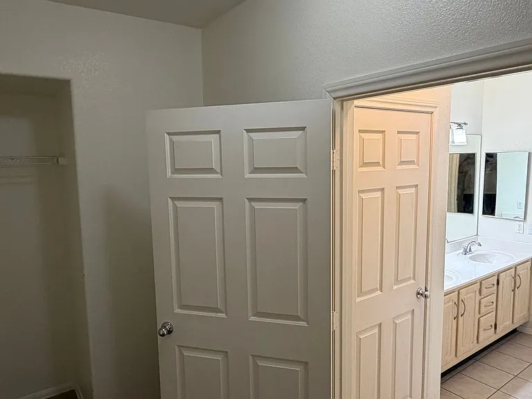 855 N Stephanie St #1123 — Photo 16