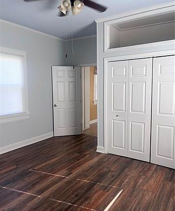 5th image of 5209 Oak Dr