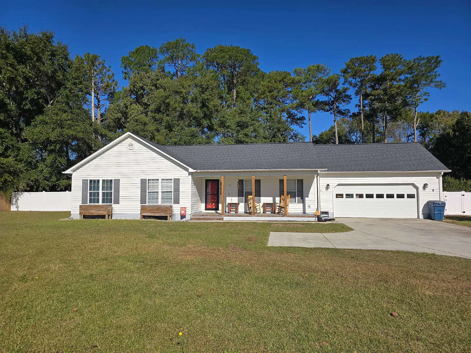 3 bed, 2.0 bath, $1,750 — Photo 1