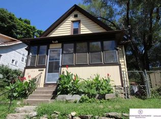 1111 N 42nd St, Omaha, NE 68131