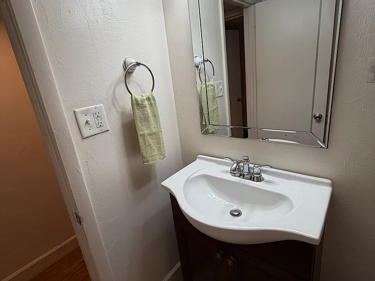 1105 NW 6th St #1105 — Photo 17