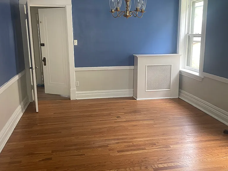 5244 Bancroft Ave #2 — Photo 4