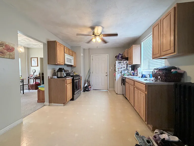 80 Madison Ave #80 — Photo 6