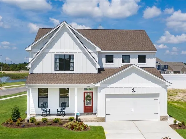 200 Station Dr, Suffolk, VA 23434