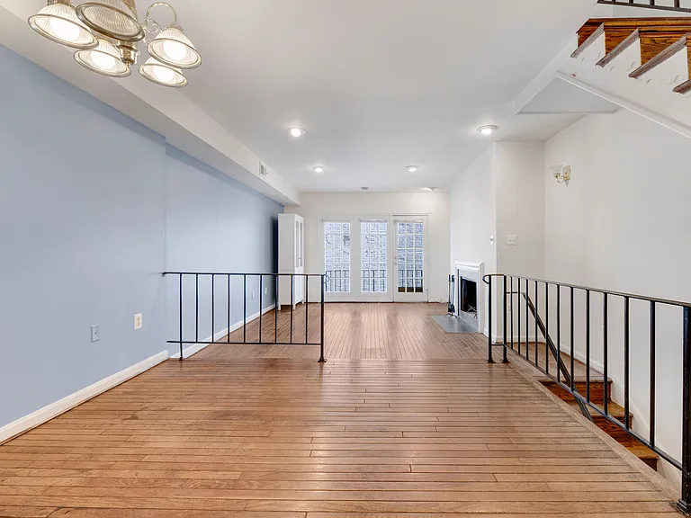 1817 Biltmore St NW #B — Photo 4
