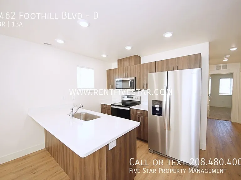 2462 Foothill Blvd #D — Photo 6