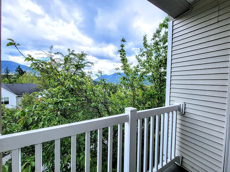 23420 SE Black Nugget Rd #F201 — Photo 9