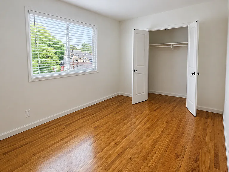 3375 Manning Ave — Photo 27