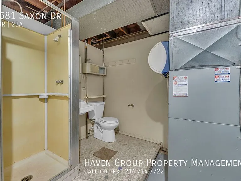 5581 Saxon Dr — Photo 17