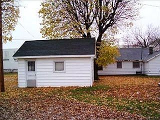 2nd image of 501 Forest Ave