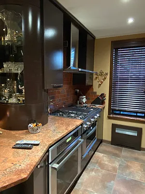 Sold by Superior Realty Service | media 29