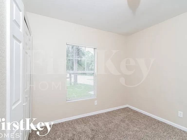 4220 S Cranberry Blvd — Photo 10