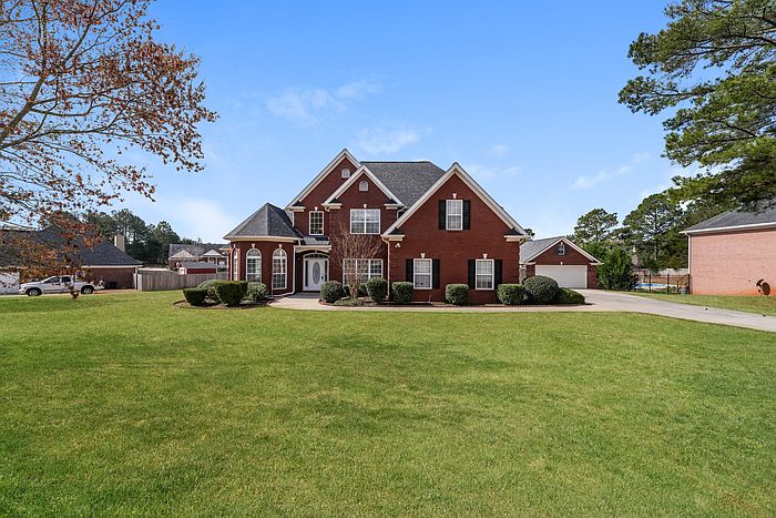 1st image of 2508 Oak Creek Ln