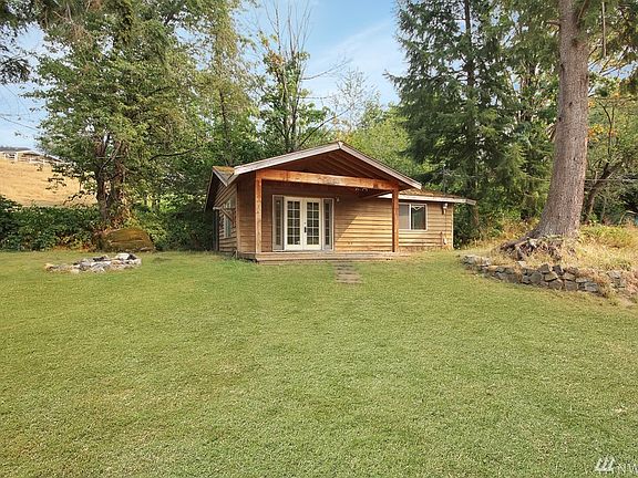 2nd image of 47014 286th Ave SE
