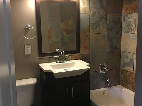 5th image of 7818 Blackshear Dr