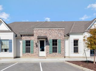 121 Rue Argenteuil Rd, Lafayette, LA 70506