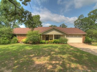 6026 S 164th West Ave, Sand Springs, OK 74063