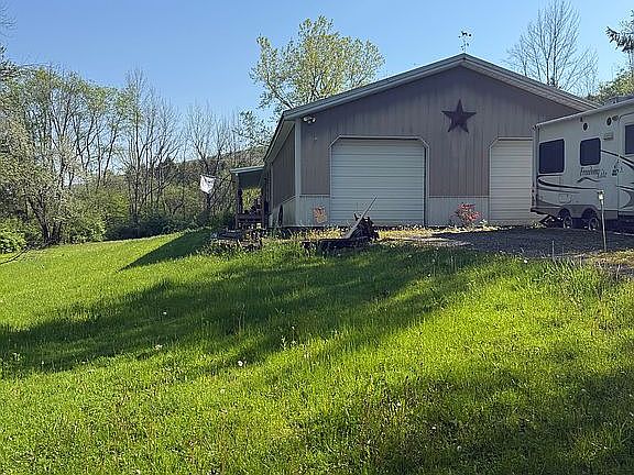 2nd image of 6978 Glen Haven Rd