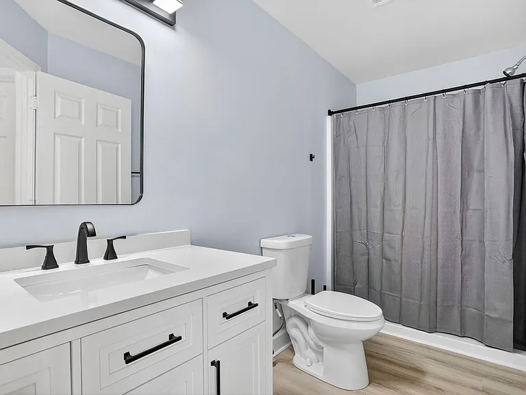 312B Louise Ln #B — Photo 20