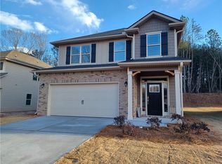 308 Magnolia Villas Dr, Cornelia, GA 30531
