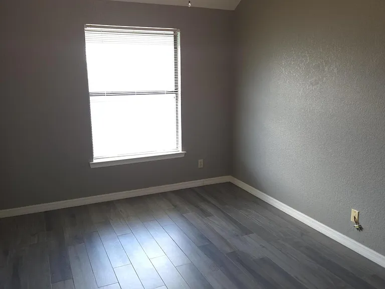 4629 Loma Grande Dr — Photo 10