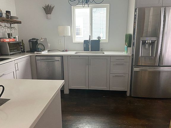 White quartz counters & SSA 