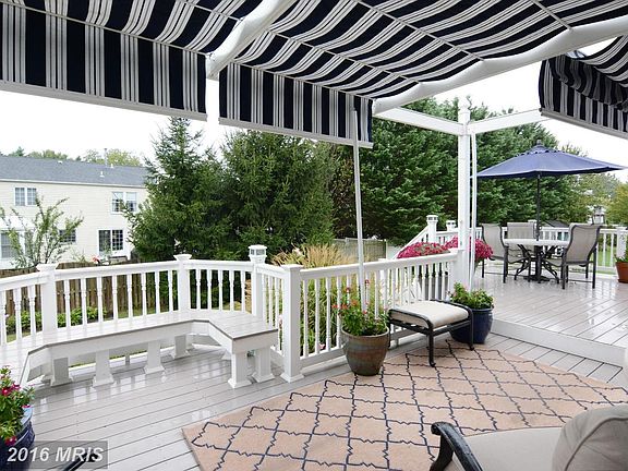 Retractable Awing for Shade