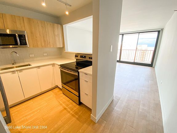 5th image of 3660 N Lake Shore Dr APT 1904