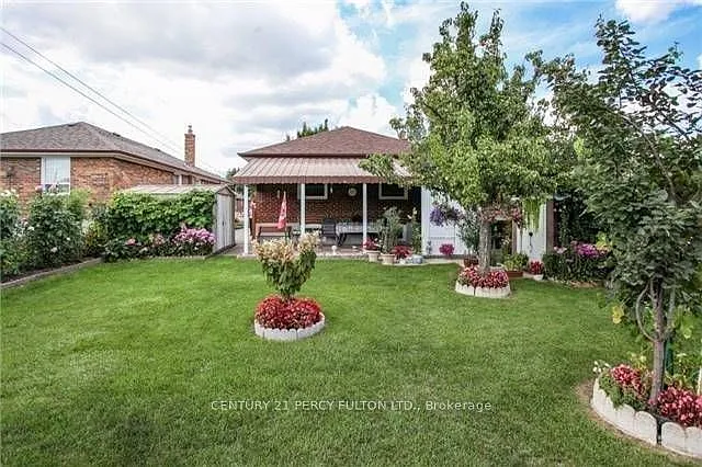 21 Ivanhoe Ct — Photo 9