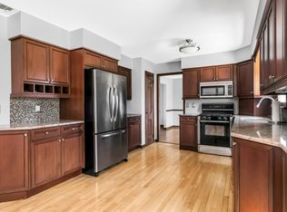 22 Shephard Dr, Middletown, NJ 07748