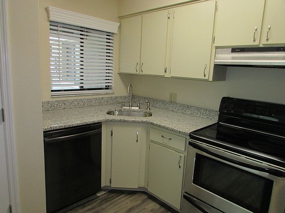 5th image of 745 James St APT 104