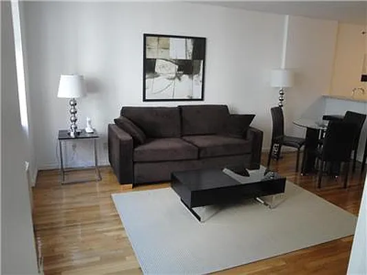 Rented by KG Properties | media 73