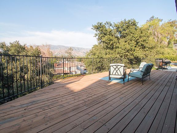 Relaxing large deck with view