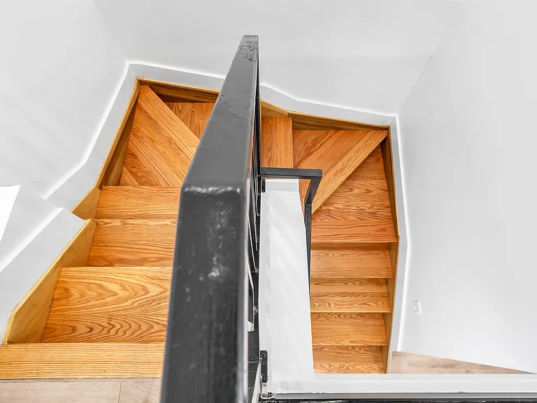 78 Beaver St #4B — Photo 20