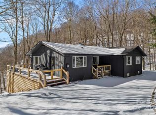 505 Oak Ridge Ln, Mars Hill, NC 28754