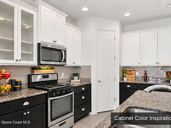 3rd image of 3235 Hummingbird Way