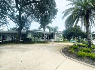 1608 N Halifax Ave, Daytona Beach, FL 32118