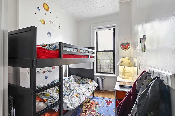 Rented by Compass | media 20