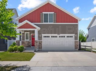 11066 S Becks Bend Ln, South Jordan, UT 84095