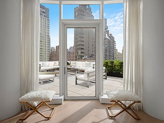 4th image of 250 E 49th St #6CD