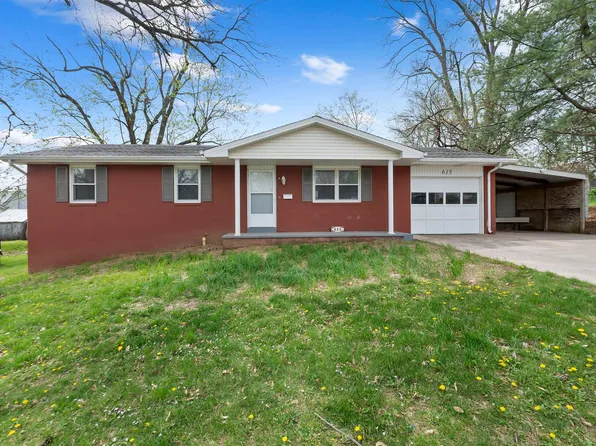 615 Oak St, Jackson, MO 63755