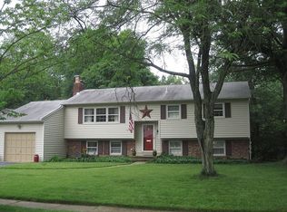 2009 Rampart Dr, Alexandria, VA 22308